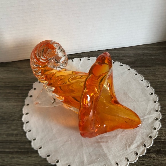 Vtg Orange Hand Blown Glass Cornucopia - Picture 3 of 14